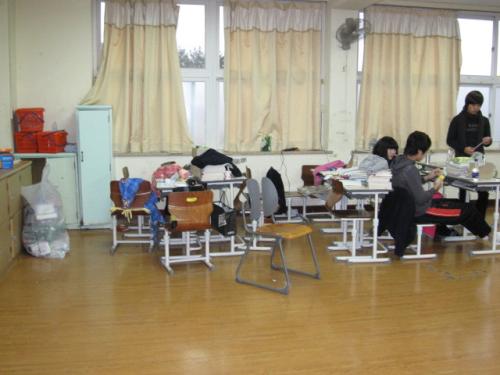 흐트러진 교실의 모습!