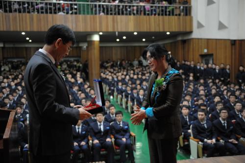 제25회 졸업장 수여식